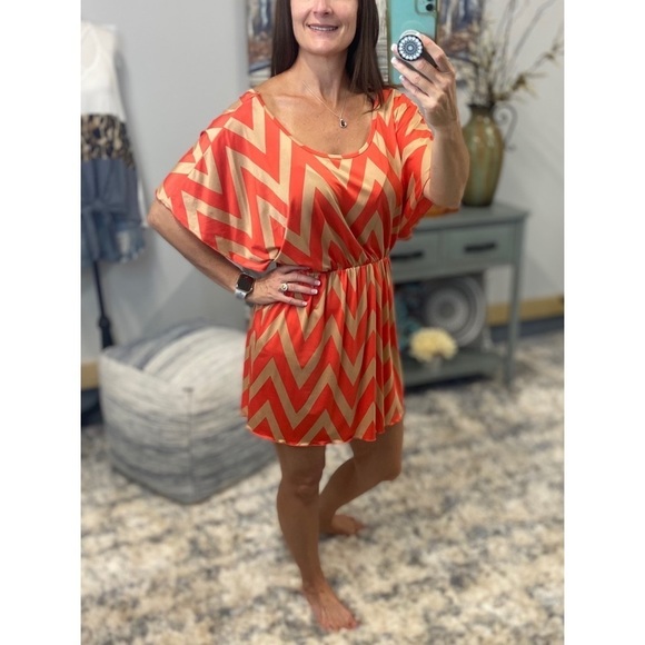 Chevron Zig Zag Print Batwing Dress Tan & Coral 96 - Picture 1 of 10